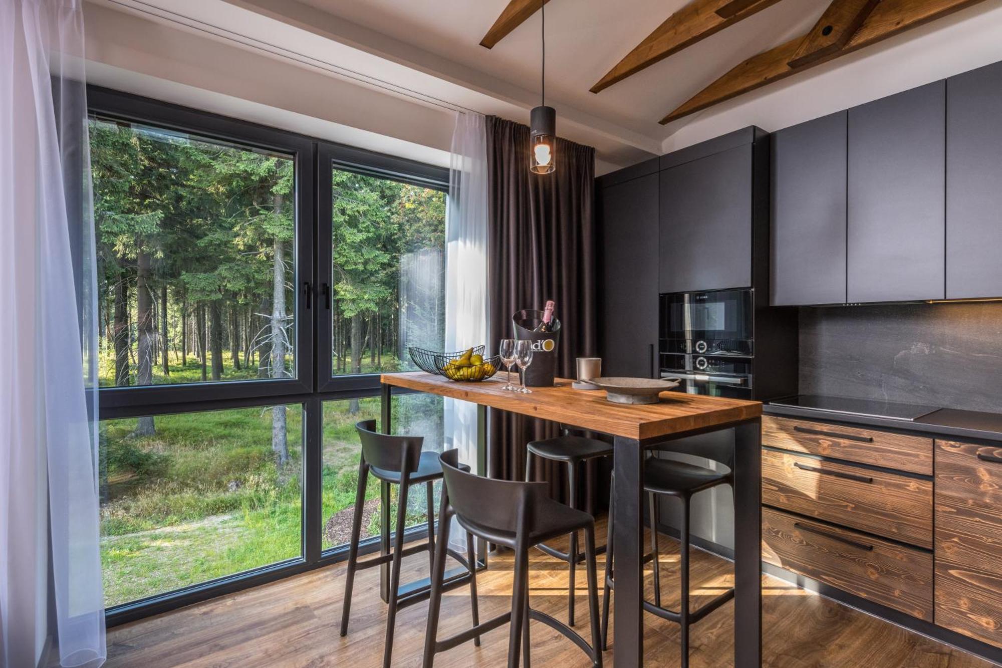 Hotel Kralovka Bedrichov  Ngoại thất bức ảnh