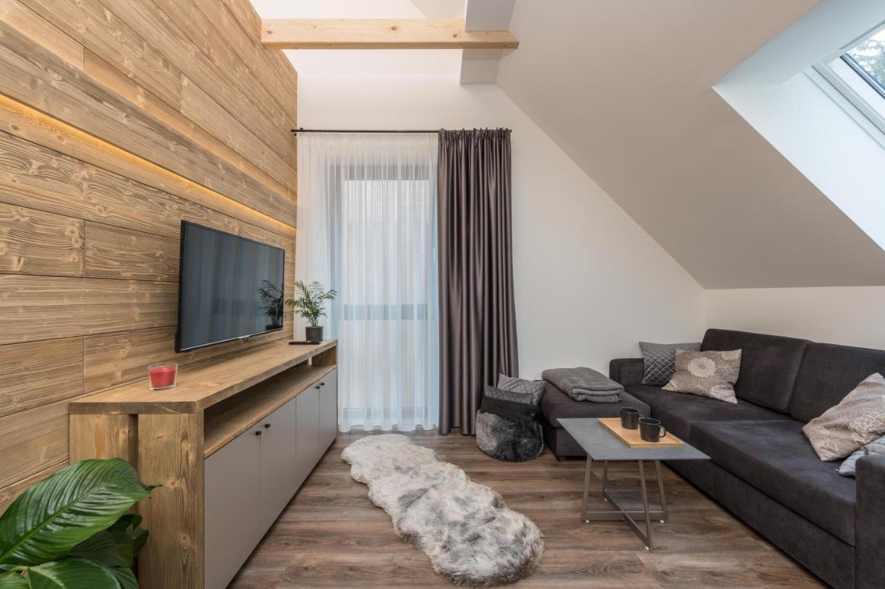 Hotel Kralovka Bedrichov  Ngoại thất bức ảnh